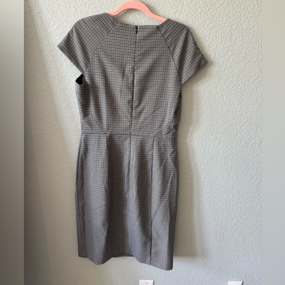 Banana Republic Dress - Picture 3 of 4